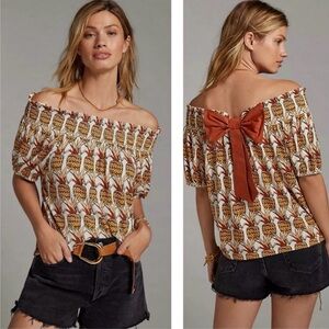🌺Anthropologie Porridge Off-Shoulder Pineapple Print Top